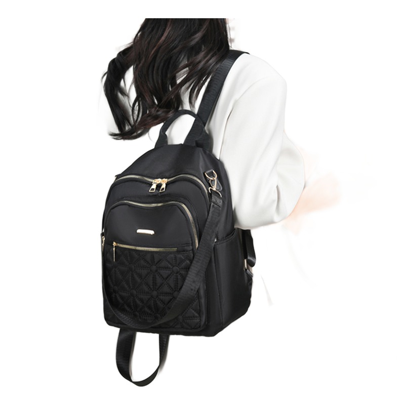 Sac a dos cabine matelasse a compartiments multiples, detail