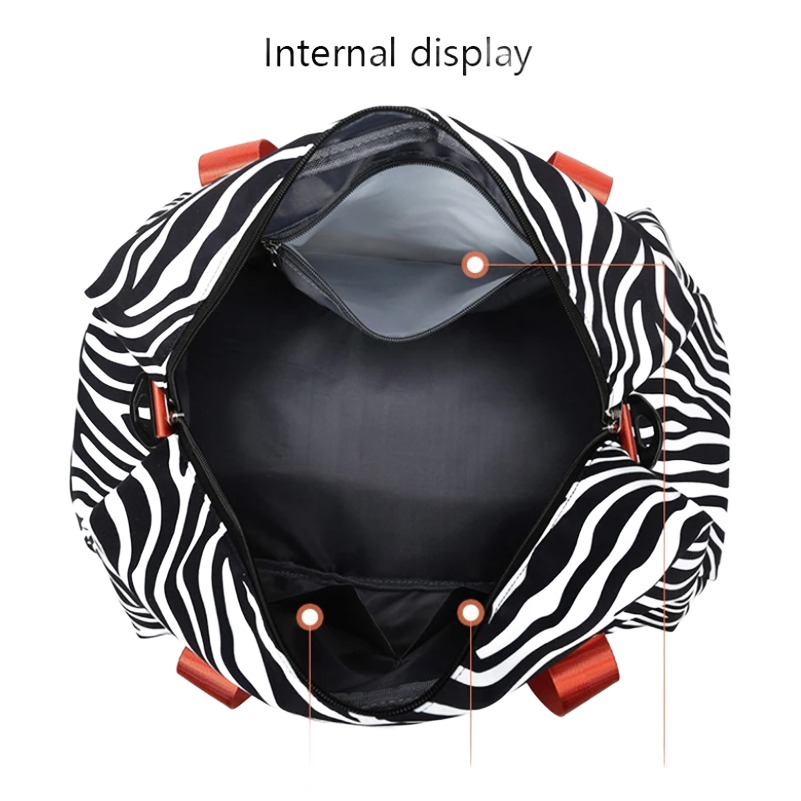 Sac de voyage cabine en nylon à imprimé animal, 4 coloris, vue de trois quarts